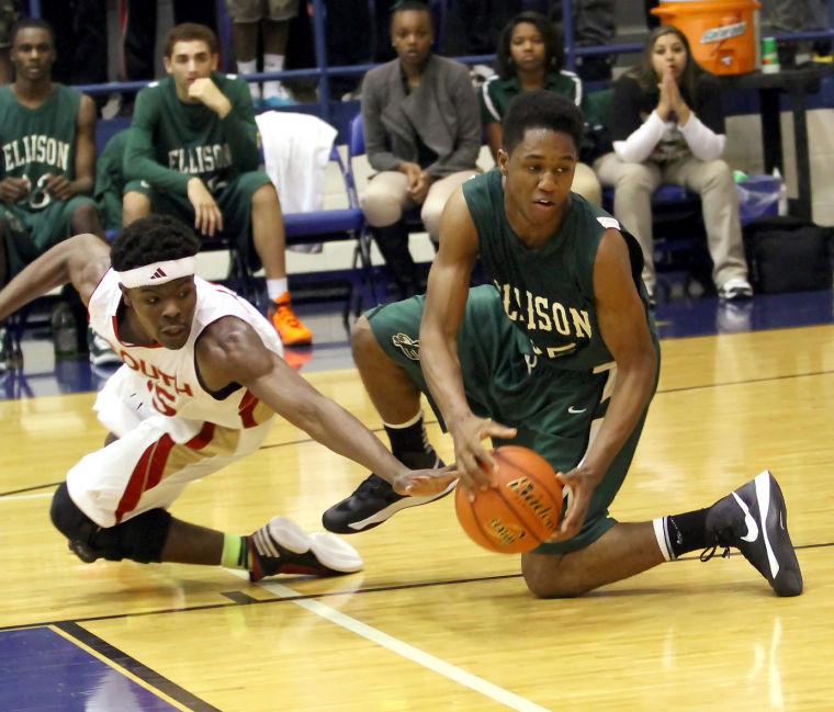 Ellison falls short against No. 4 South Grand Prairie 45-44